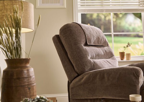 Lawson Stills (32)_result