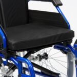 CU012_22_Vinyl_Wheelchair_Cushion_01_web_MIL.jpg